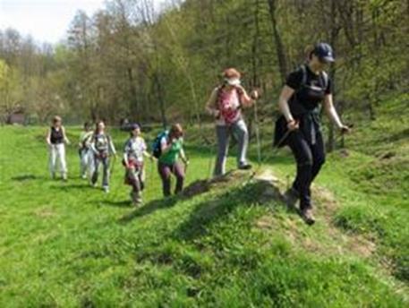 Důvody proč se lidé pravidelně hýbou lze shrnout následovně: 1. Úprava vzhledu, 2.