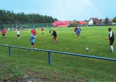 fotbalisû SK Libotenice letos pfiihlásila do soutûïe star í pfiípravku - mlad í