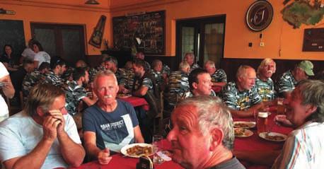 Îeny plakaly, ale na tûstí jejich pfiání byla vysly ena, a tak jsme v sobotu 15. 7.