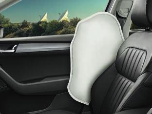 volantu, airbag spolujezdce se skrývá v přístrojové desce a lze ho