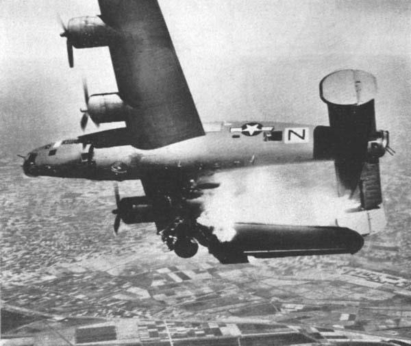 Liberator B-24 Byl americký bombardovací letoun, který se stal významnou zbraní druhé světové války.