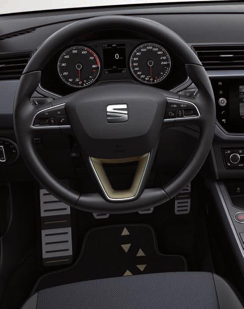 Individualizace interiéru. Dekorativní kryt na volant Díky němu budete mít všechno pod kontrolou.