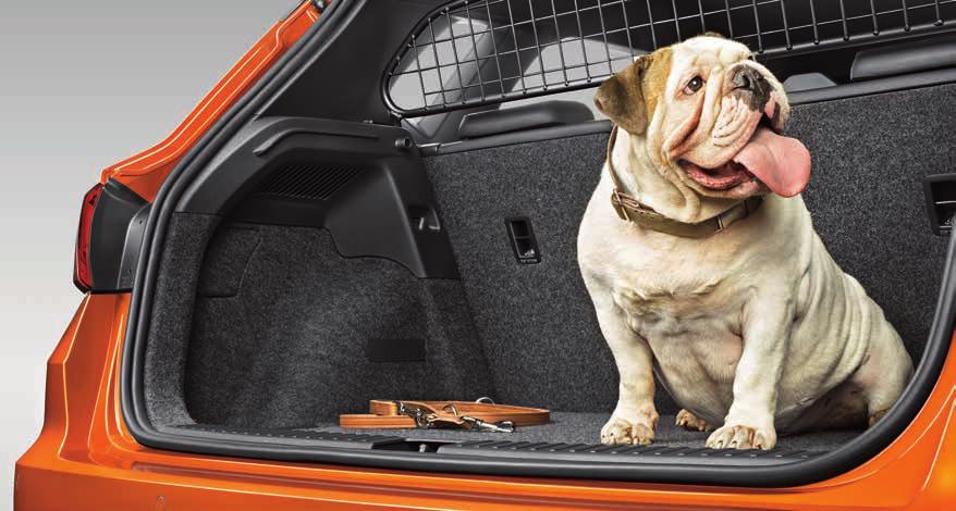 02 Oboustranná rohož do zavazadlového prostoru Chraňte svůj nový vůz SEAT Arona touto