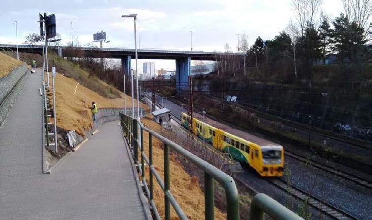 2/10 Příměstské autobusy 354 Změna odjezdového stání v terminálu Černý Most (nově společné s linkou 398). 376 Vybrané spoje v pracovní dny jsou nově vedeny přes Vinoř a Jenštejn.