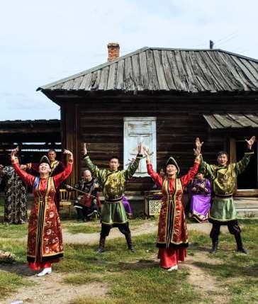 lodního výletu na ostrov Ogoj) - pojištění CK proti úpadku Bajkal - ostrov Olchon CENA NEZAHRNUJE: - komplexní pojištění: 88,- Kč/den (pojištění