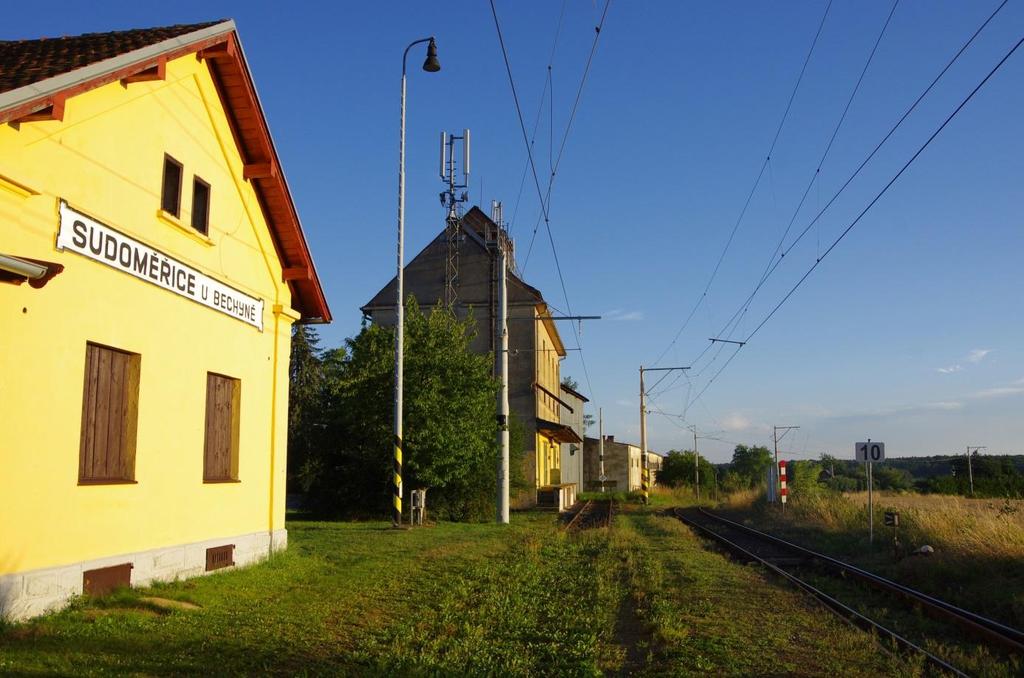 boční rampa Obrázek 22: Dopravna Sudoměřice u