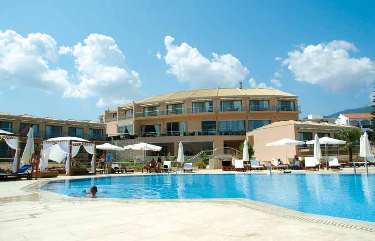 Hotel Ionian Sea Emerald ***** Ionian Resort je kombinací luxusního ubytování a výborného zázemí se službami a vybavením ideálním ke strávení krásné relaxační dovolené, k