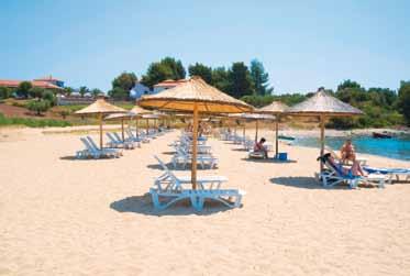 > Chalkidiki Metamorfosis Letovisko: Metamorfosis Stravování: all inclusive Obědy: bufetové Večeře: bufetové Poloha: velice příjemný, prostorný komplex pokojů, apartmánů a mezonetů rozmístěných v