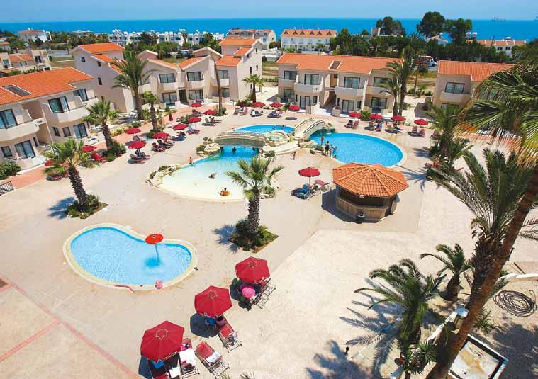 Hotel Crown Resort Henipa *** Oblíbený hotel s výhodnou polohou nedaleko známého letoviska Larnaky, ideální poloha k cestování a poznávání okolí.