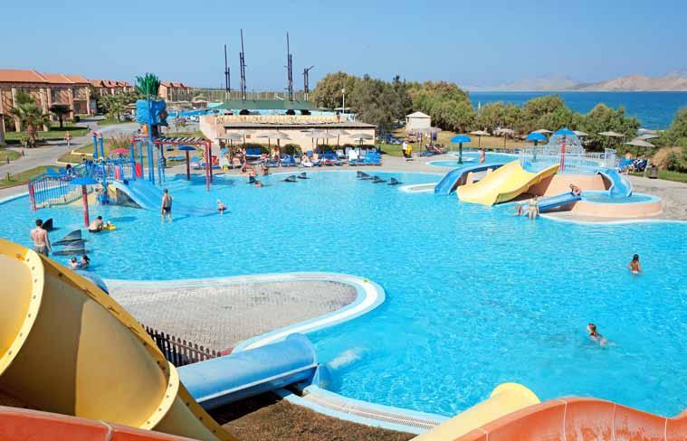 Hotel Aquis Marine Resort & Waterpark **** Kvalitní hotel přímo u moře se širokou nabídkou služeb, ideální pro rodiny s dětmi, možnost ubytování až 3 dětí s rodiči na pokoji (rodiče mají vlastní