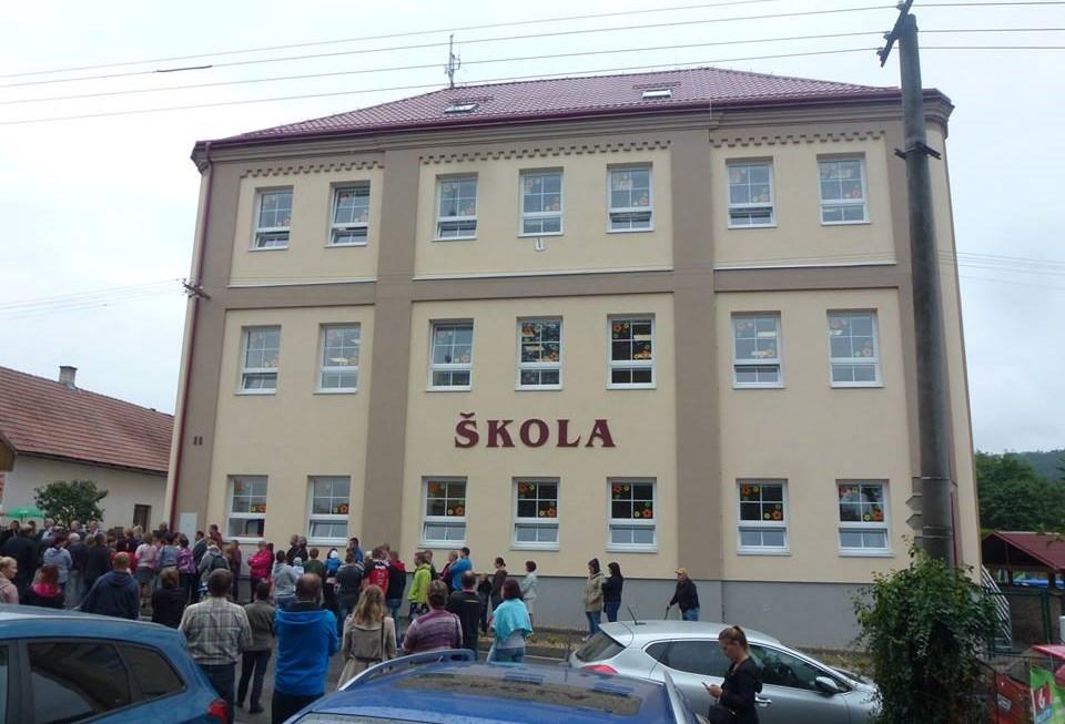 Rekonstukce ZŠ a MŠ v Libici nad Doubravou V sobotu 1. září 2018 proběhlo slavnostní otevření Základní školy a Mateřské školy v Libici nad Doubravou.
