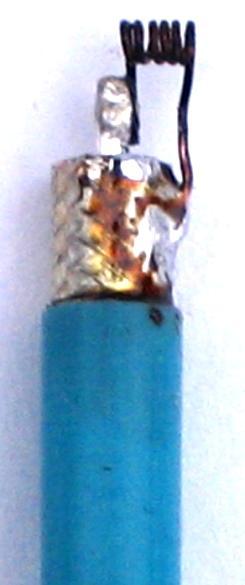koaxiální kabel s charakteristickou impedancí 50 Ω s