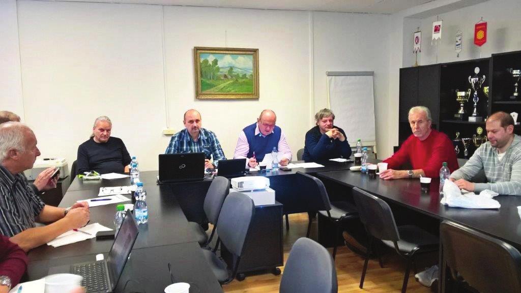 CHCEME VYŠŠÍ MZDY - SHODLI SE ZÁSTUPCI KOO Tradiční setkání předsedů Koordinačních odborových orgánů se tentokrát uskutečnilo v sídle OS v Praze.