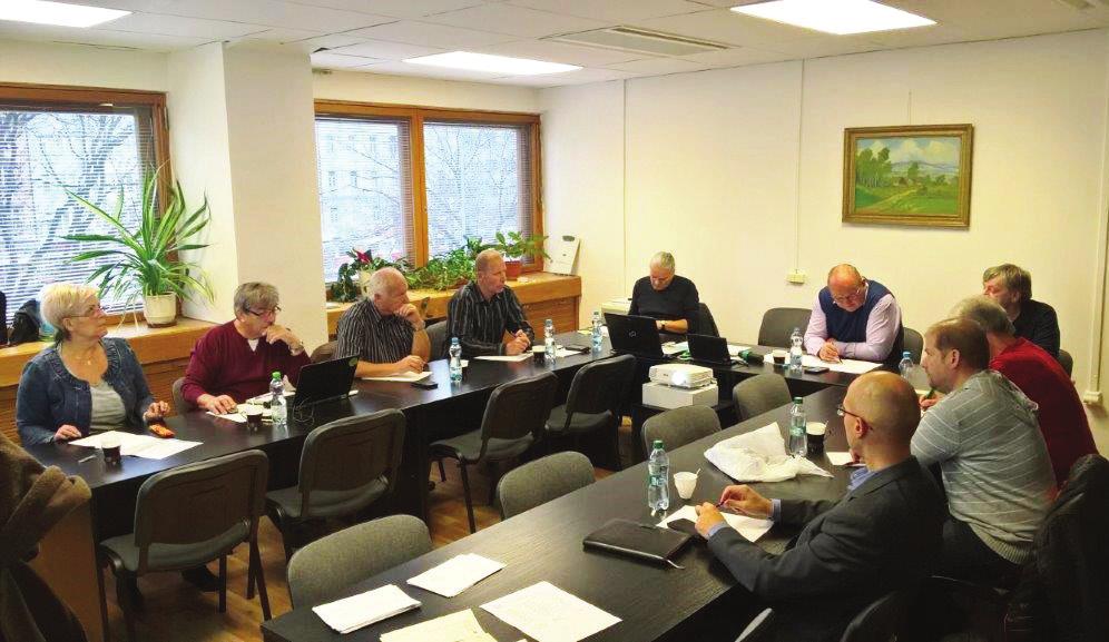 Zasedací místnost byla zcela zaplněna a již z úvodní atmosféry bylo patrné, že kolektivní vyjednávání a zejména otázka mzdových požadavků je hlavním tématem dnešních dnů.
