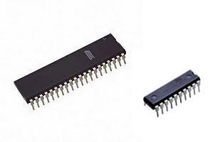 Srovnání Intel 8051 s Atmel AT89C2051 Oba mikropočítače patří do rodiny MCS51. Rovněž by bylo možné prov0st srovnání s některým z mikropočítačů firmy PIC.