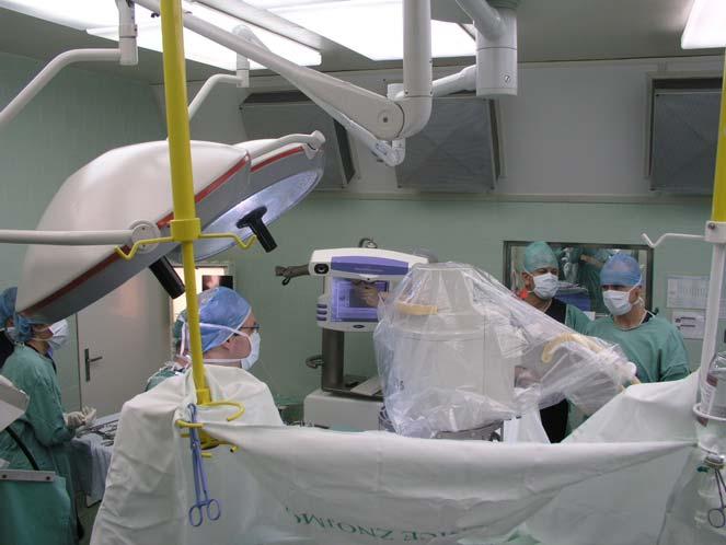 Operační stůl a poloha operujeme na polohovatelném stole Maquet s