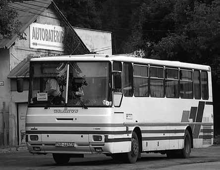 ČESKÉ A SLOVENSKÉ AUTOBUSY, TROLEJBUSY A MINIBUSY Příměstský autobus Granus H10-11. Maly autobus turystyczny Jelcz Olawka z roku 1965. Funkční vzorek městského autobusu Karosa B 831 z roku 1985.