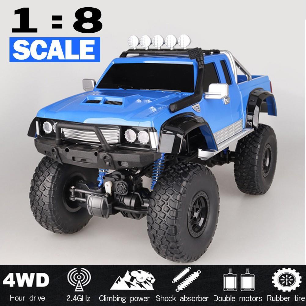 Uživatelská příručka 1: 8 Terénní auto 4WD 2,4 Ghz Tento RC model je vhodný pro venkovní jízdu, je vyroben z odolných plastů.