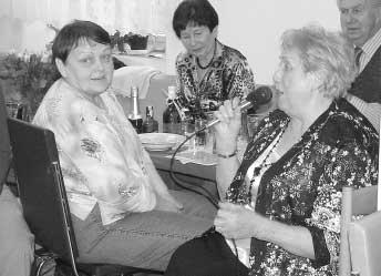 30 let Seniorklubu Klub dûchodcû v Povrlech zahájil svou ãinnost 14.5.1981, takïe letos slaví 30 let od svého zaloïení.