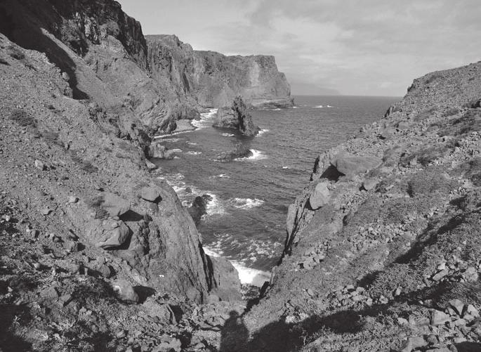číslo 7/8 19 MADEIRA PAČÁCI NA CESTÁCH (69.