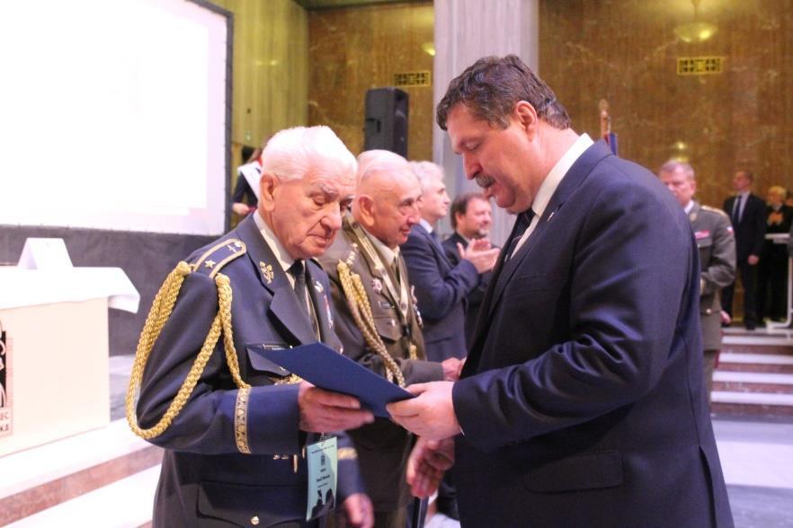 Vyhodnocení projektu Péče ČsOL o válečné veterány v roce 2015 Plánovaný cíl projektu byl splněn.