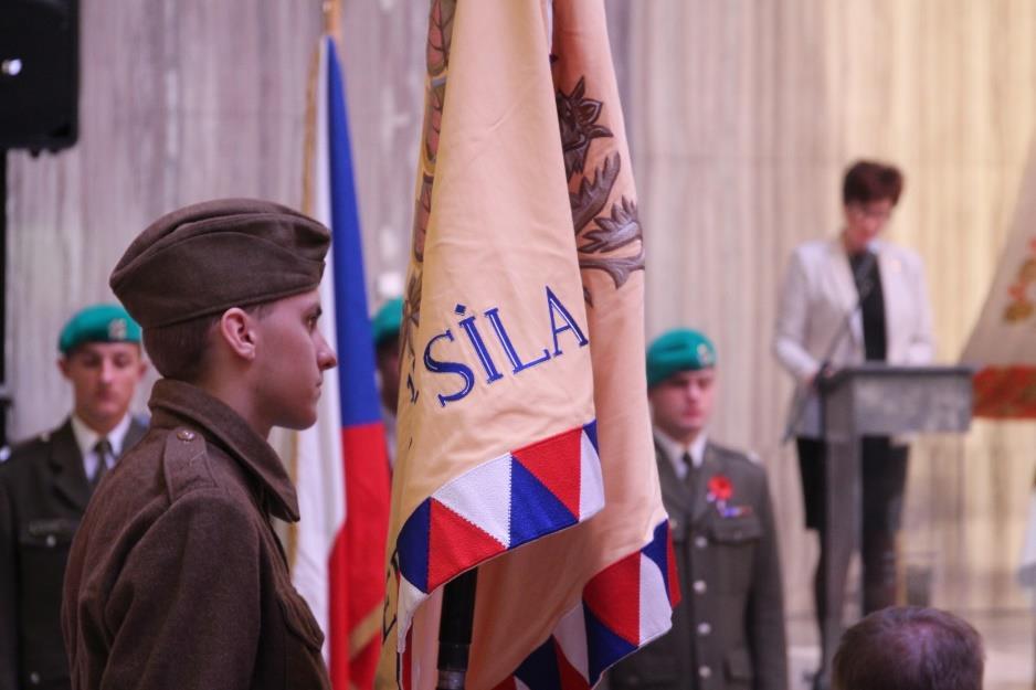 4. Časopis ČsOL, internetové noviny Projekt Časopis ČsOL pokračoval v roce 2015 vydáním čtyř čísel čtvrtletníku Legionářský směr, který je zdarma distribuován všem členům Československé obce
