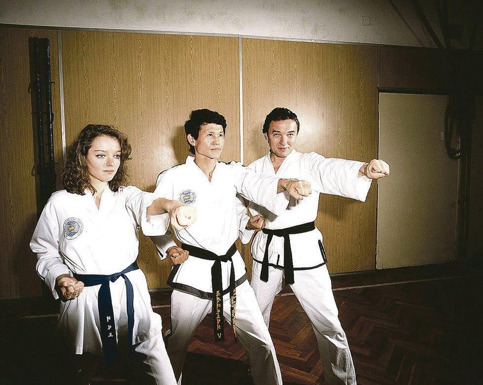 Rok 1989 V tomto roce začala cvičit taekwon-do ITF také dcera Karla Gotta,