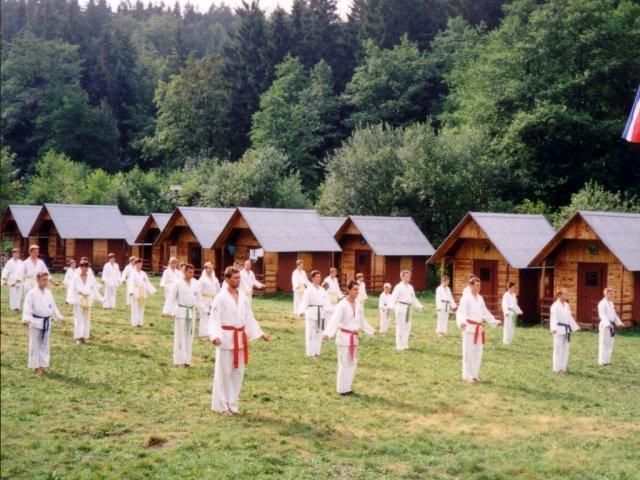 Rok 1995 Moravští studenti taekwonda