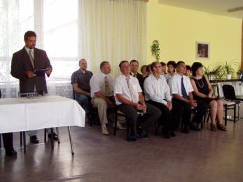 6. PŘIJÍMACÍ ŘÍZENÍ Přijímací řízení ve školním roce 2011/2012 bylo realizováno ve třech termínech. Žáci byli přijímáni na základě kritérií stanovených ředitelem školy.