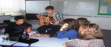 Projekt Comenius Seven wonders of culture Obchodní akademie Karviná, s.r.o. se na školní roky 2010-2012 stala koordinátorskou školou nového, dvouletého projektu Lifelong Laerning Programme - Comenius nazvaného Seven wonders of culture.
