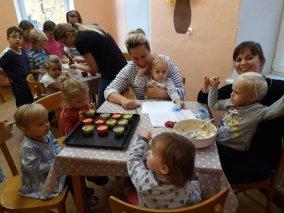 Dominantou nad vstupní èástí je rozsáhlý reliéf národního umìlce Vincence Makovského z cyklu Voda v naem ivotì. Zdrojem surové vody je údolní nádr Kruberk a výe poloená Slezská Harta.