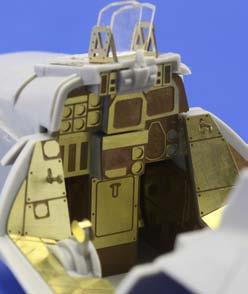F-14D interior S.A.