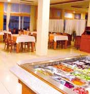 HOTEL DUJE **** VÝHODNÉ CENY V ČERVNU A V ZÁŘÍ Poloha a pláž: luxusní hotel 10 m od pláže, v části Vodice - Srima, cca 3 km od centra Vodic.