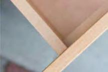 Volitelně lze objednat také dřevěné povrchy opatřené povlakem CPL.