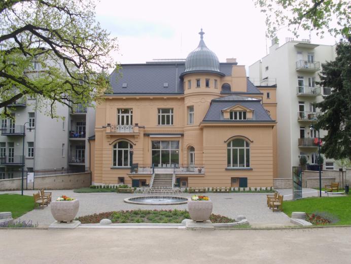 39 Vila Alfreda Löw-Beer vstupní hala Obr.