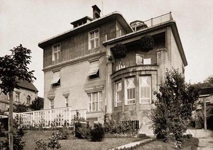 architektury Dvorana Glauberových pramenů ve Františkových lázní postavena roku 1903