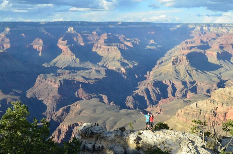 Grand Canyon South Rim Las Vegas Extravagance, kýč, luxus, casina. Nevím, jak lépe vystihnout Las Vegas, než tím, že jsem se tu cítila doslova, jak Alenka v říši divů.