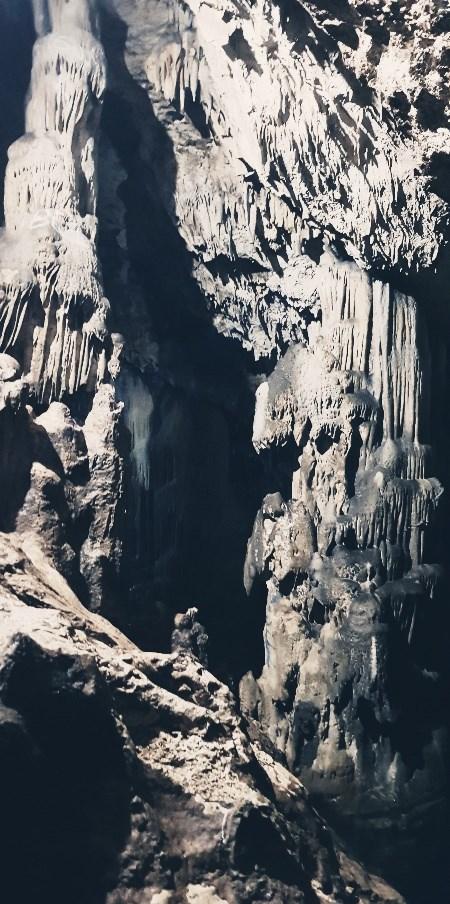 Tongánský Stonehenge Anahulu Cave Tuto přírodní