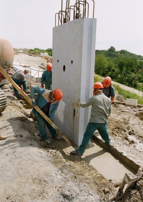 III. Te h ologie podze í h stě o Podze í stě lze rozdělit: -