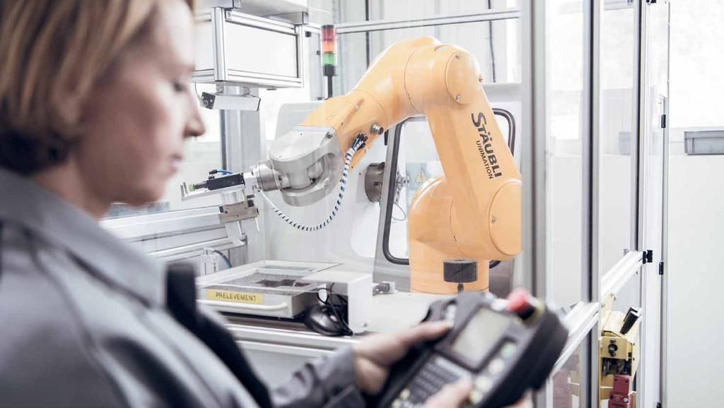 SOFTWAROVÁ ŘEŠENÍ Jednoduchá, komplexní, výkonná řešení Stejně jako naše roboty jsou i softwarová řešení Stäubli navrhována na základě prvotní analýzy technických a finančních podmínek, pro které