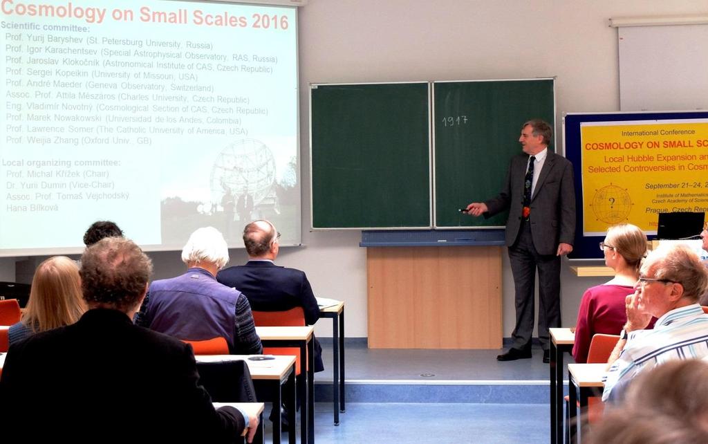 M.K. Jako prvního bych jmenoval prof. A. Maedera z Ženevské observatoře, který na konferenci hovořil o škálově invariantní kosmologii.