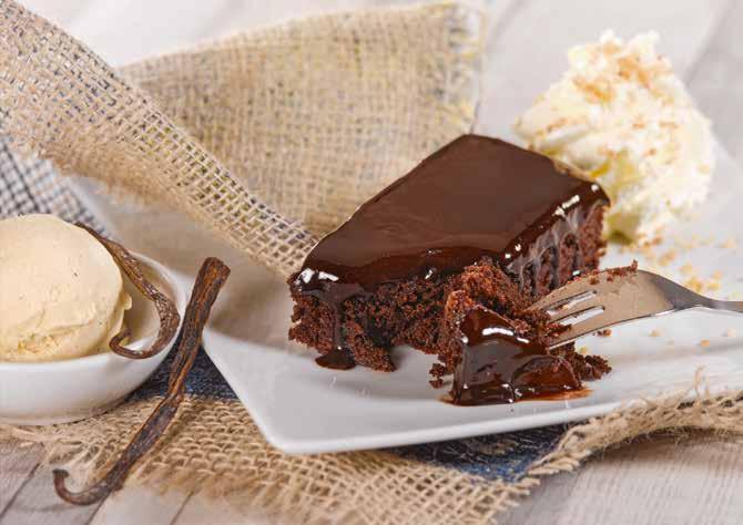 59,- Brownie nahřátý čokoládový koláč s vanilkovou zmrzlinou a