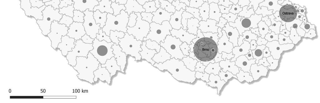 2 a obr. 1). V Praze je přitom soustředěno pouze 11,9 % obyvatelstva a 7,0 % pracovních míst ve zpracovatelském průmyslu Česka (ČSÚ 2009 a 2014).