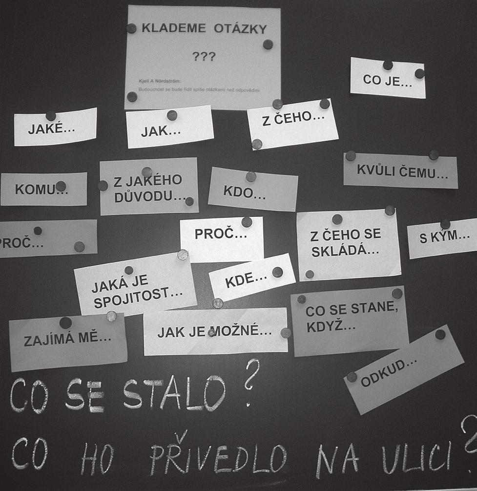 Třeba je pan Smraďoch starý odvážný námořník, který získal desítky vyznamenání za statečnost, ale prostě si nedokázal zvyknout na život na souši.