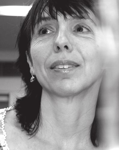 16 LEKCE A KOMENTÁŘE KRITICKÉ LISTY 51/2013 Mít rád volba pro Saxanu Gabriela Handrychová Čtenářstvím a cestou k němu se se svými žáky zabývám již mnoho let.