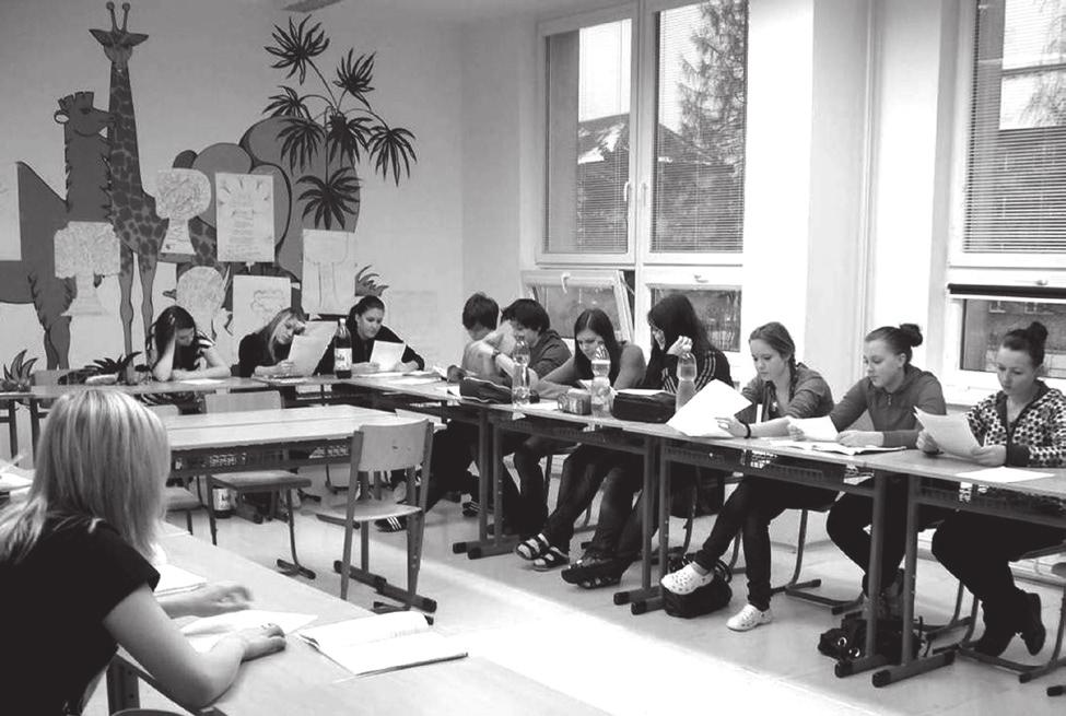 30 LEKCE A KOMENTÁŘE KRITICKÉ LISTY 51/2013 Práce studentů Ahoj Medeo, podívej, chápu Tvůj vztek na Iasona, ale s tím, co se chystáš udělat, nesouhlasím.