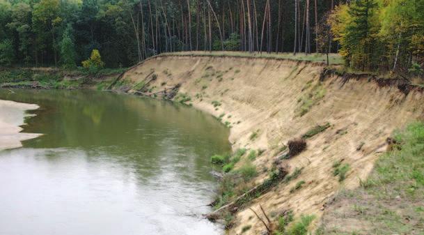 koupaliště (lázně Bešeňová) d) přirozený úsek