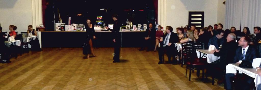 Program dále doplnilo taneční vystoupení PS Dance Petřvald a po 22.
