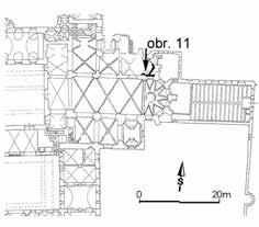 Analogické prvky se nalézají i v zazdívce oken na jižní straně presbytáře (zaměření autor, překreslil Jakub Hlavatý, 2011). Obr. 10. Praha 1-Malá Strana, kostel P. Marie pod řetězem.