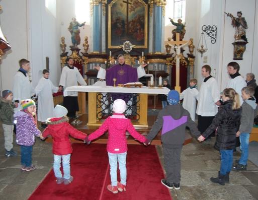 Den farní kostel Povýšení sv. Kříže Mše svaté a jiné události v Rožmitále a okolí od 3. do 16. dubna 2017 Starý Rožmitál Pondělí 3. 4. mše svatá není Úterý 4. 4. mše svatá není filiální kostel sv.